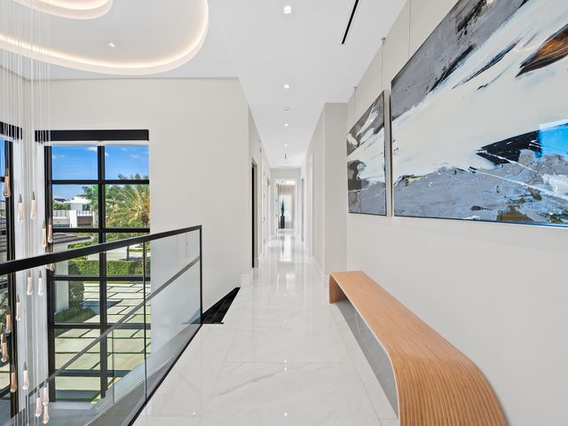 3916 Country Club Lane, Fort Lauderdale, FL 33308