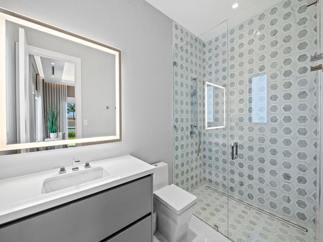 3916 Country Club Lane, Fort Lauderdale, FL 33308