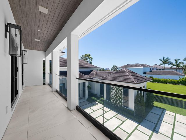 3916 Country Club Lane, Fort Lauderdale, FL 33308