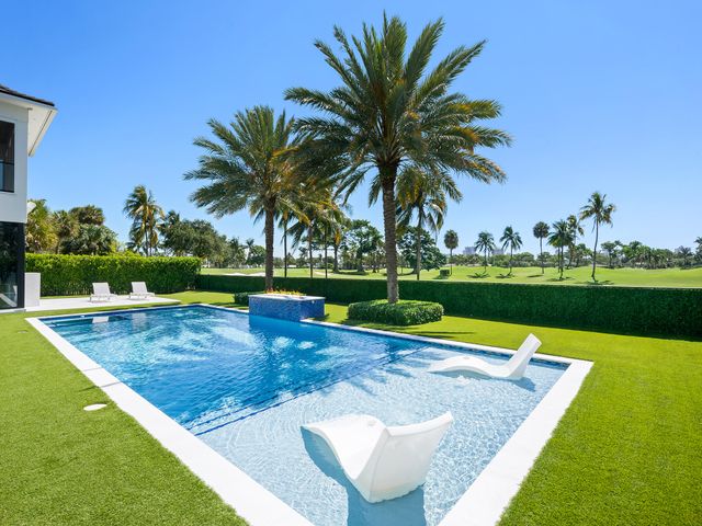 3916 Country Club Lane, Fort Lauderdale, FL 33308