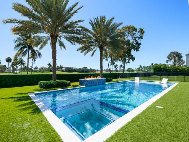 3916 Country Club Lane, Fort Lauderdale, FL 33308