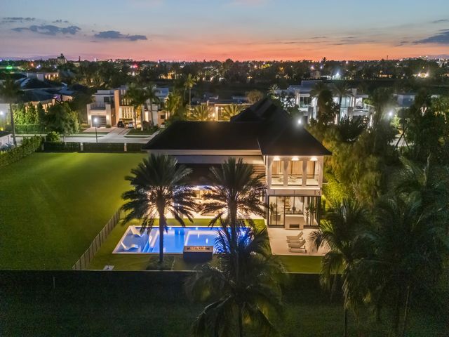 3916 Country Club Lane, Fort Lauderdale, FL 33308