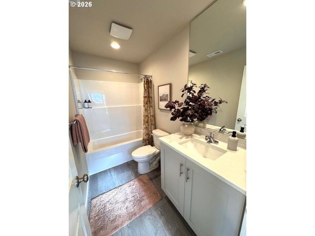 16812 Se ARDENWALD PARK Ter LT 656, Happy Valley, OR 97086