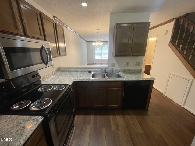 148 Winners Circle, Cary, NC 27511