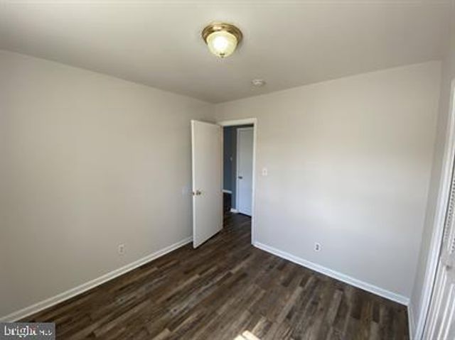 155 LONGSTREET AVE, Fredericksburg, VA 22401