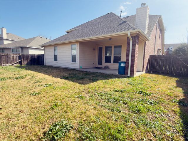 3932 Links LN, Round Rock, TX 78664