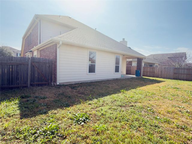 3932 Links LN, Round Rock, TX 78664