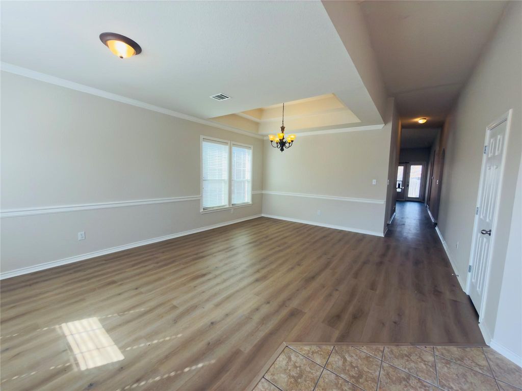 3932 Links LN, Round Rock, TX 78664