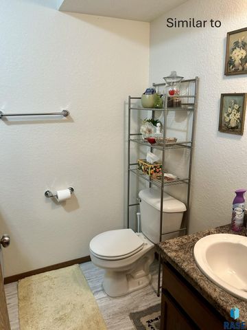 335 Arianna Pl Place, Tea, SD 57064