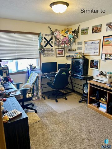 335 Arianna Pl Place, Tea, SD 57064