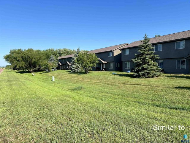 335 Arianna Pl Place, Tea, SD 57064