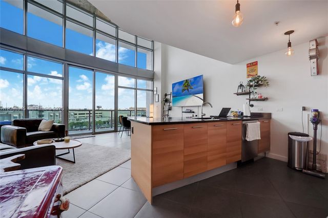3301 NE 1st Avenue M0605, Miami, FL 33137