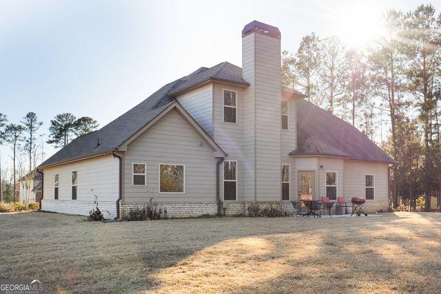 170 Homestead Circle, Forsyth, GA 31029