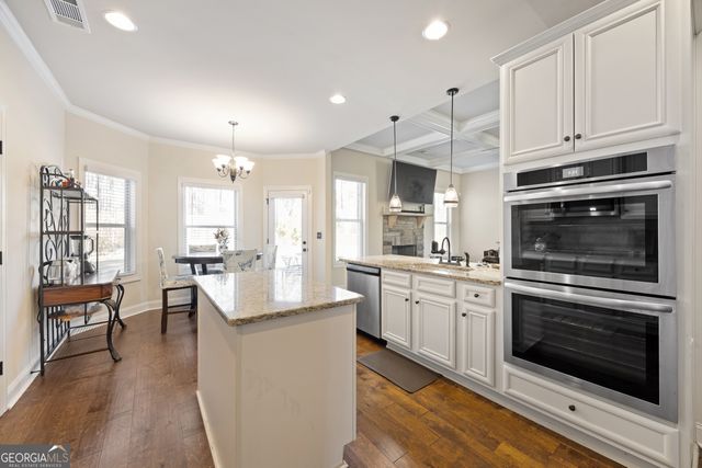 170 Homestead Circle, Forsyth, GA 31029