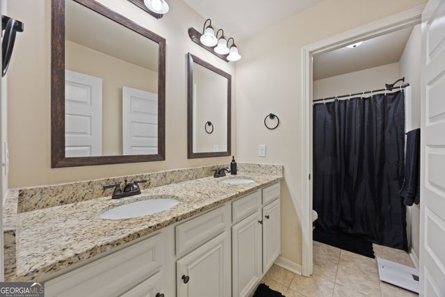 170 Homestead Circle, Forsyth, GA 31029