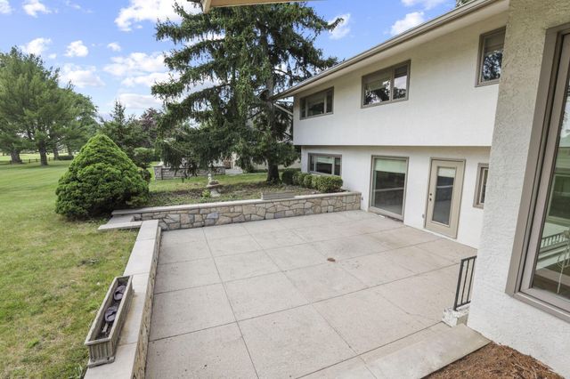 4094 Lyon Drive, Upper Arlington, OH 43220