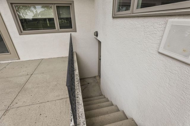 4094 Lyon Drive, Upper Arlington, OH 43220