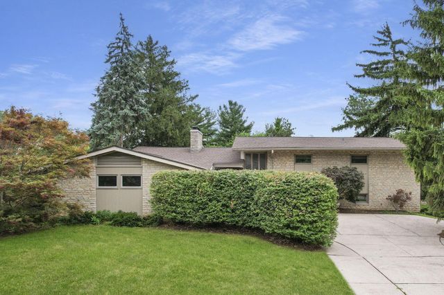 4094 Lyon Drive, Upper Arlington, OH 43220