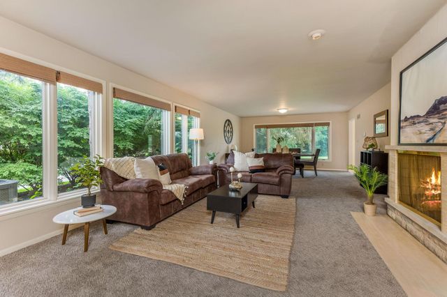 4094 Lyon Drive, Upper Arlington, OH 43220
