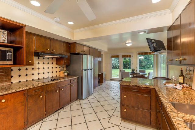 4094 Lyon Drive, Upper Arlington, OH 43220