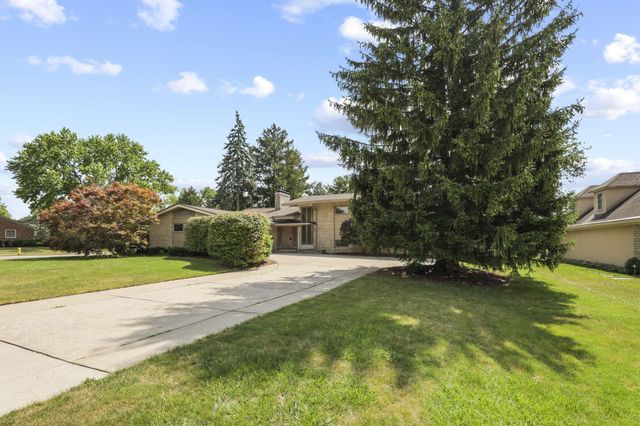 4094 Lyon Drive, Upper Arlington, OH 43220