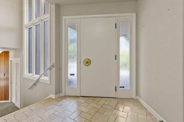 4094 Lyon Drive, Upper Arlington, OH 43220