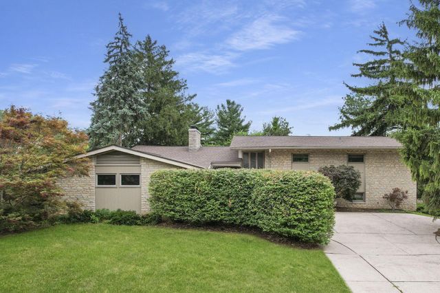 4094 Lyon Drive, Upper Arlington, OH 43220