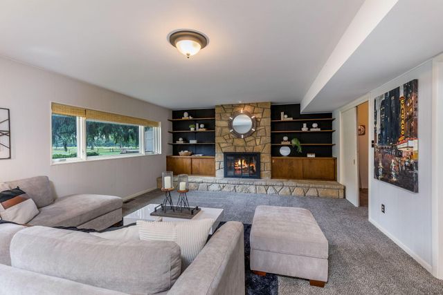 4094 Lyon Drive, Upper Arlington, OH 43220