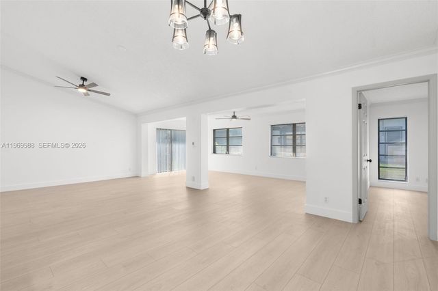 1545 SW 23rd Ter, Deerfield Beach, FL 33442