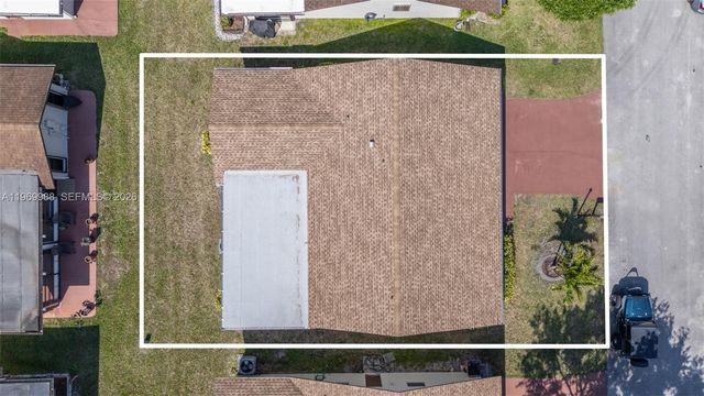 1545 SW 23rd Ter, Deerfield Beach, FL 33442