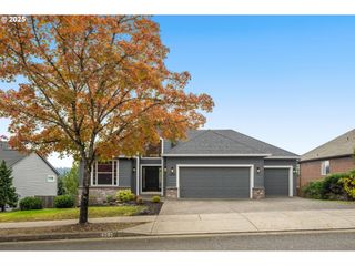 16090 Sw WHITE BIRD St, Beaverton, OR 97007