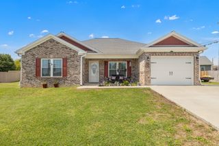 2012 Lucille Routt Court, Lawrenceburg, KY 40342
