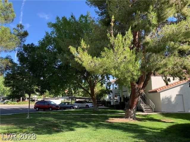 2724 OTTER CREEK Court 101, Las Vegas, NV 89117