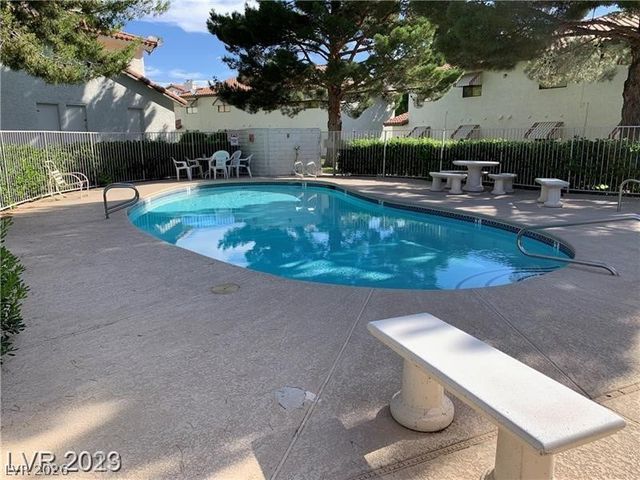 2724 OTTER CREEK Court 101, Las Vegas, NV 89117