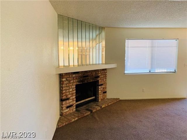 2724 OTTER CREEK Court 101, Las Vegas, NV 89117