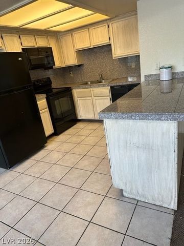 2724 OTTER CREEK Court 101, Las Vegas, NV 89117