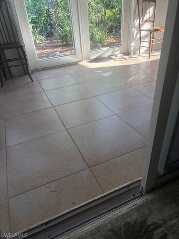 10727 Maui CIR, Estero, FL 33928