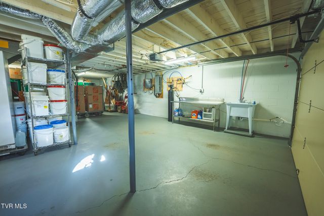 3381 Upper Caney Vallley Road, Tazewell, TN 37879