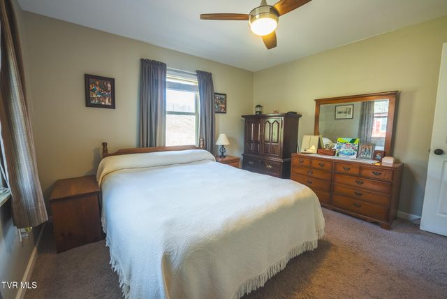 3381 Upper Caney Vallley Road, Tazewell, TN 37879