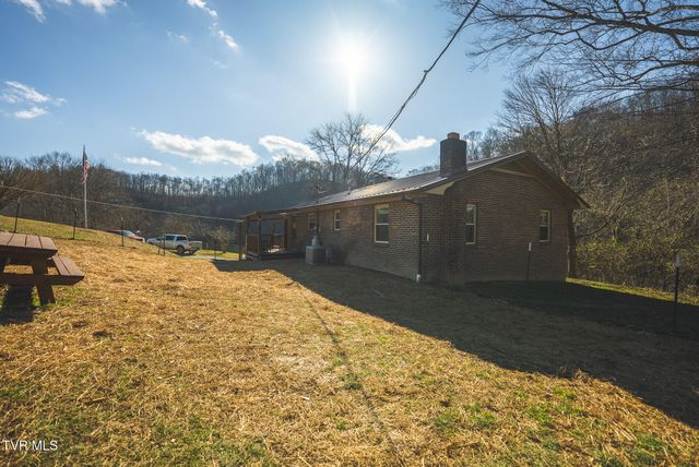 3381 Upper Caney Vallley Road, Tazewell, TN 37879