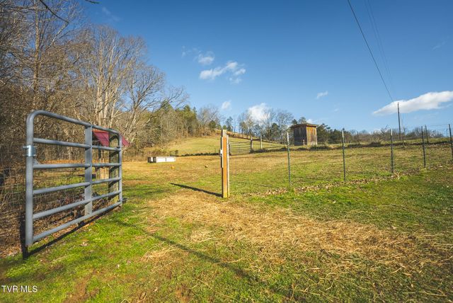 3381 Upper Caney Vallley Road, Tazewell, TN 37879