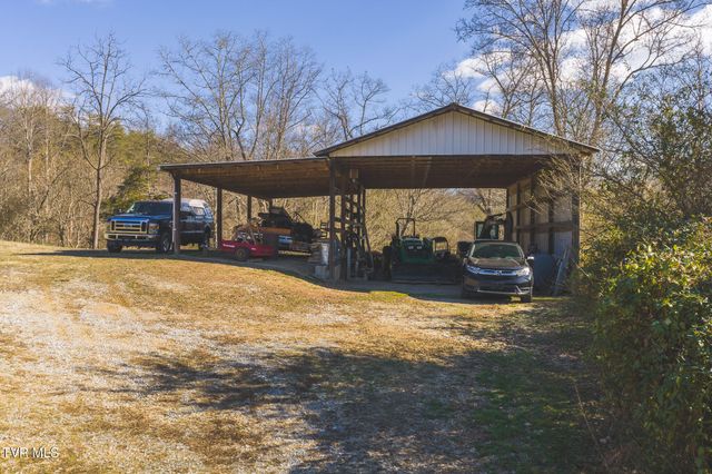 3381 Upper Caney Vallley Road, Tazewell, TN 37879