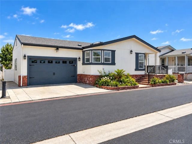 9850 Garfield 95, Huntington Beach, CA 92646