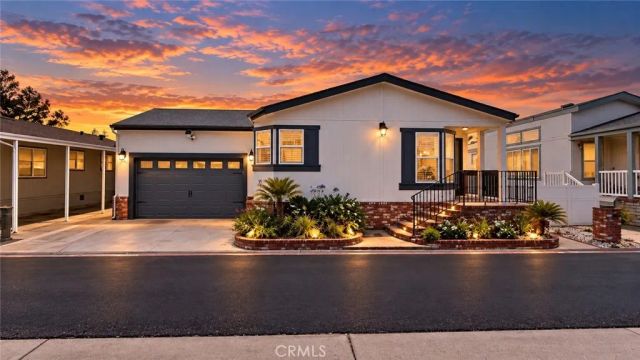 9850 Garfield 95, Huntington Beach, CA 92646