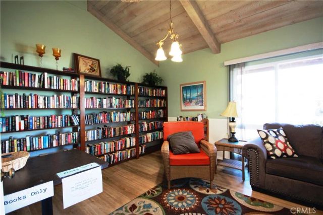 9850 Garfield 95, Huntington Beach, CA 92646