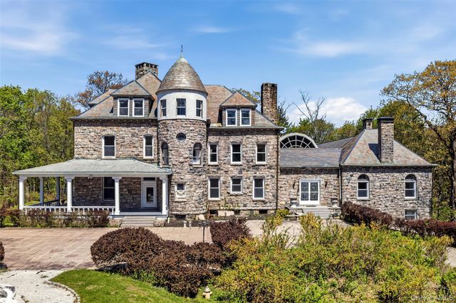 139 Scarborough Road, Briarcliff Manor, NY 10510