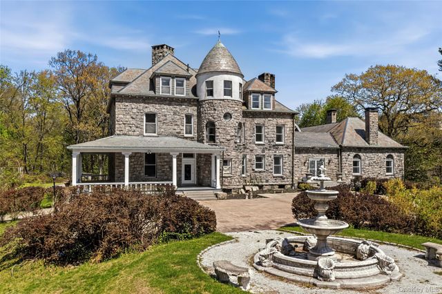 139 Scarborough Road, Briarcliff Manor, NY 10510