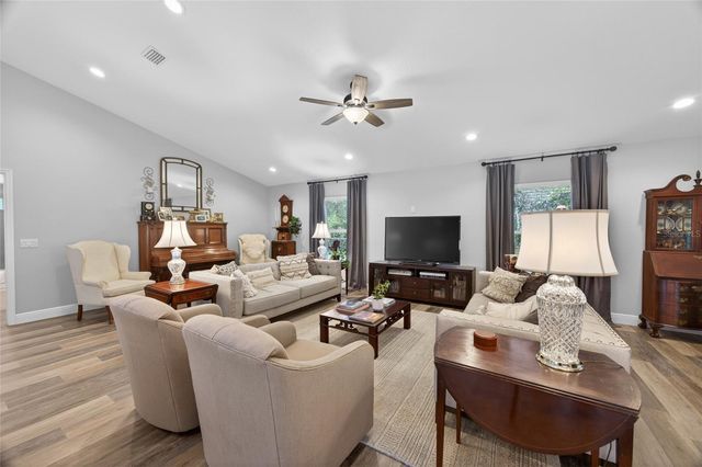 10160 SE 41ST AVENUE, Belleview, FL 34420