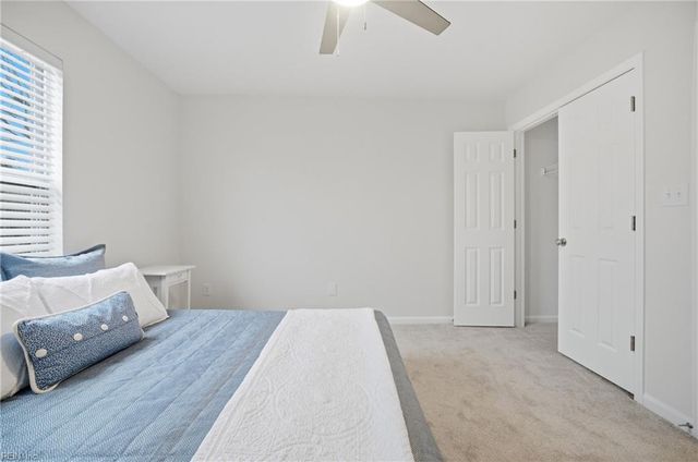 1082 Longstreet AVE A, Virginia Beach, VA 23451