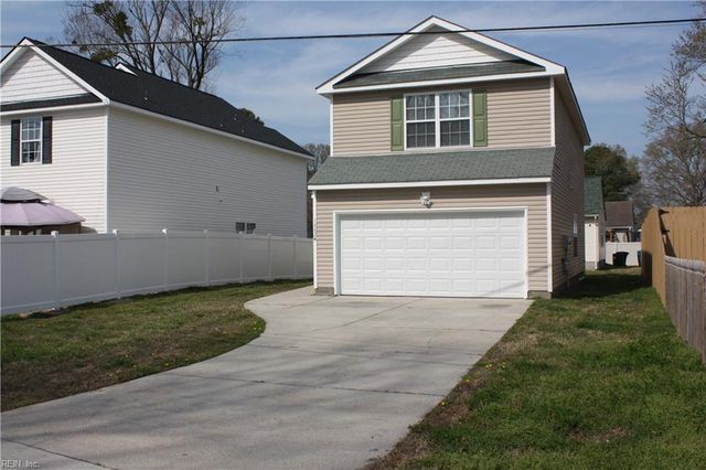 1082 Longstreet AVE A, Virginia Beach, VA 23451